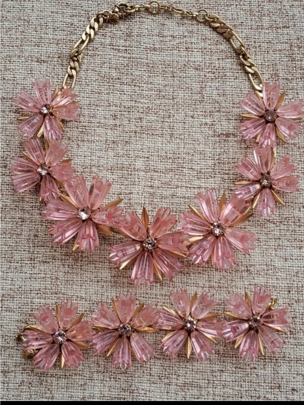 🌸 J. Crew Vintage Pink Dahlia Floral Crystal Bracelet